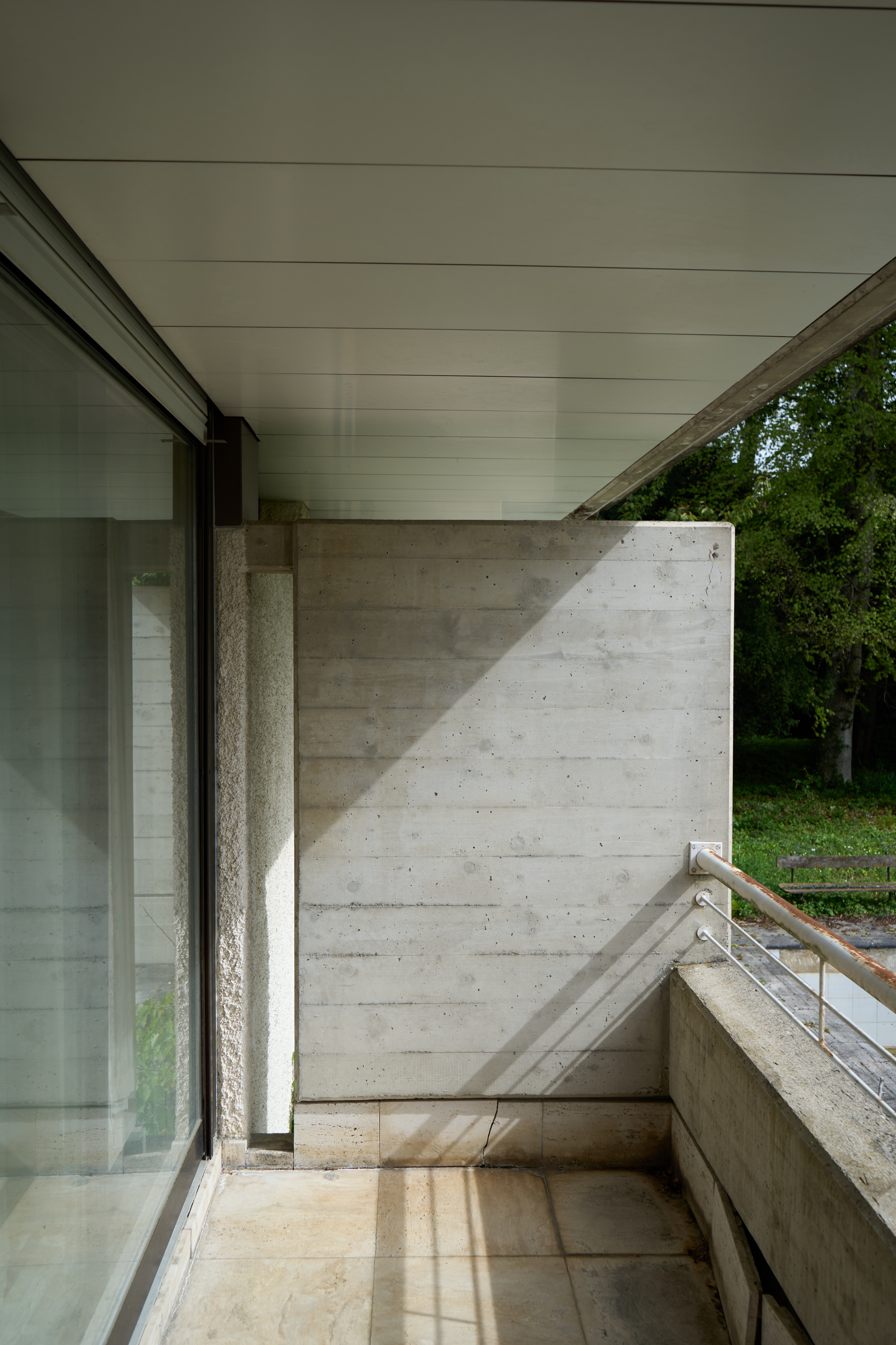 Détail d’un balcon (CDAO / photo T. Manasseh, 2025)