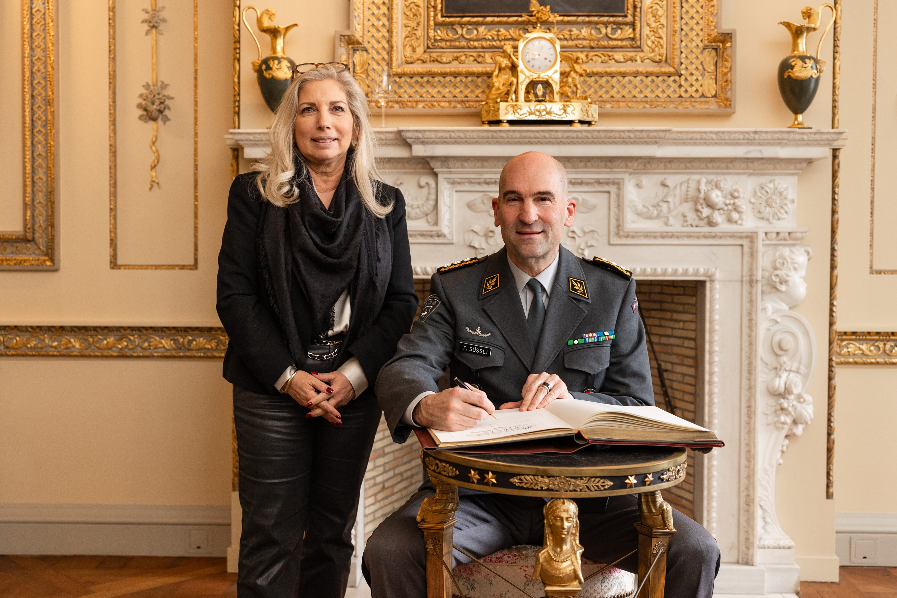 Signature du livre d'or