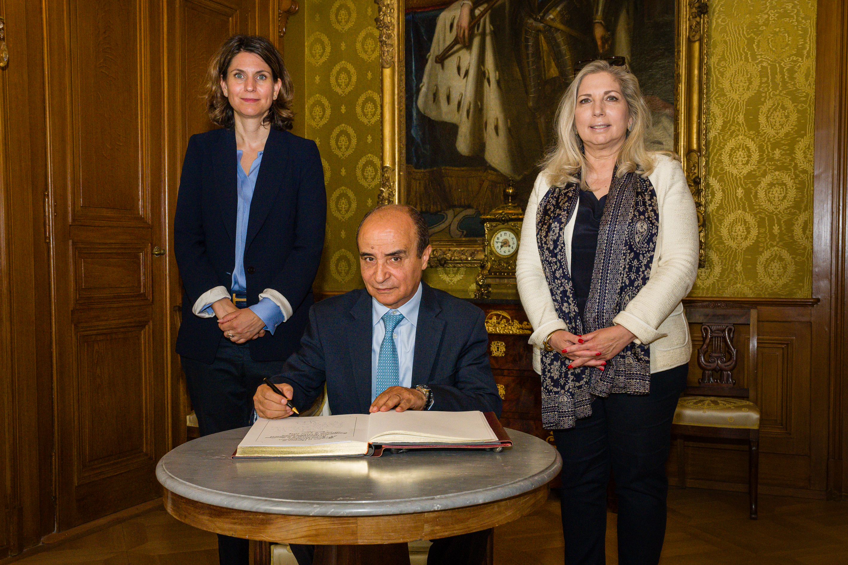 Signature du livre d'or