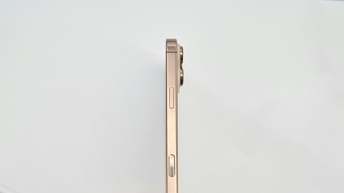Image de profil d'un téléphone portable, fond blanc