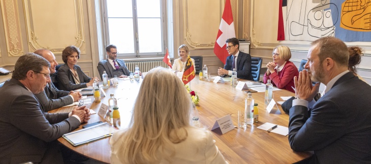 Le Conseil d'Etat en séance de travail avec Mme Leu
