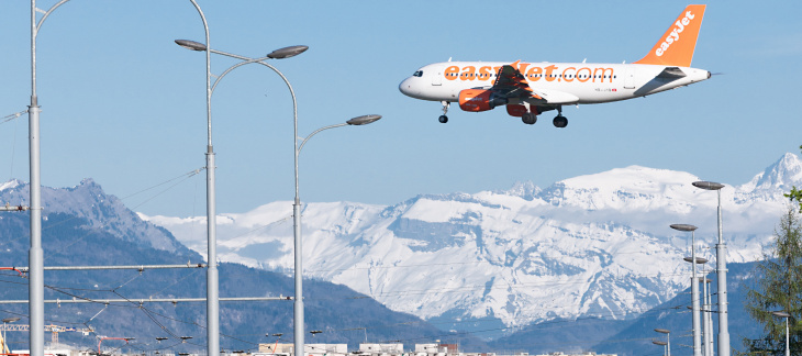 Avion en phase d'atterrissage 